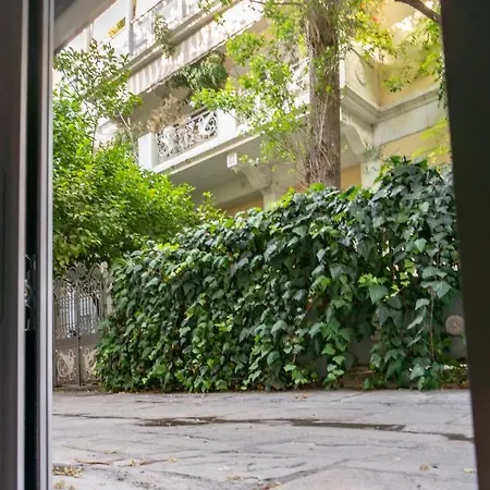 Pan'S Cave Studio In Plaka Atény Exteriér fotografie