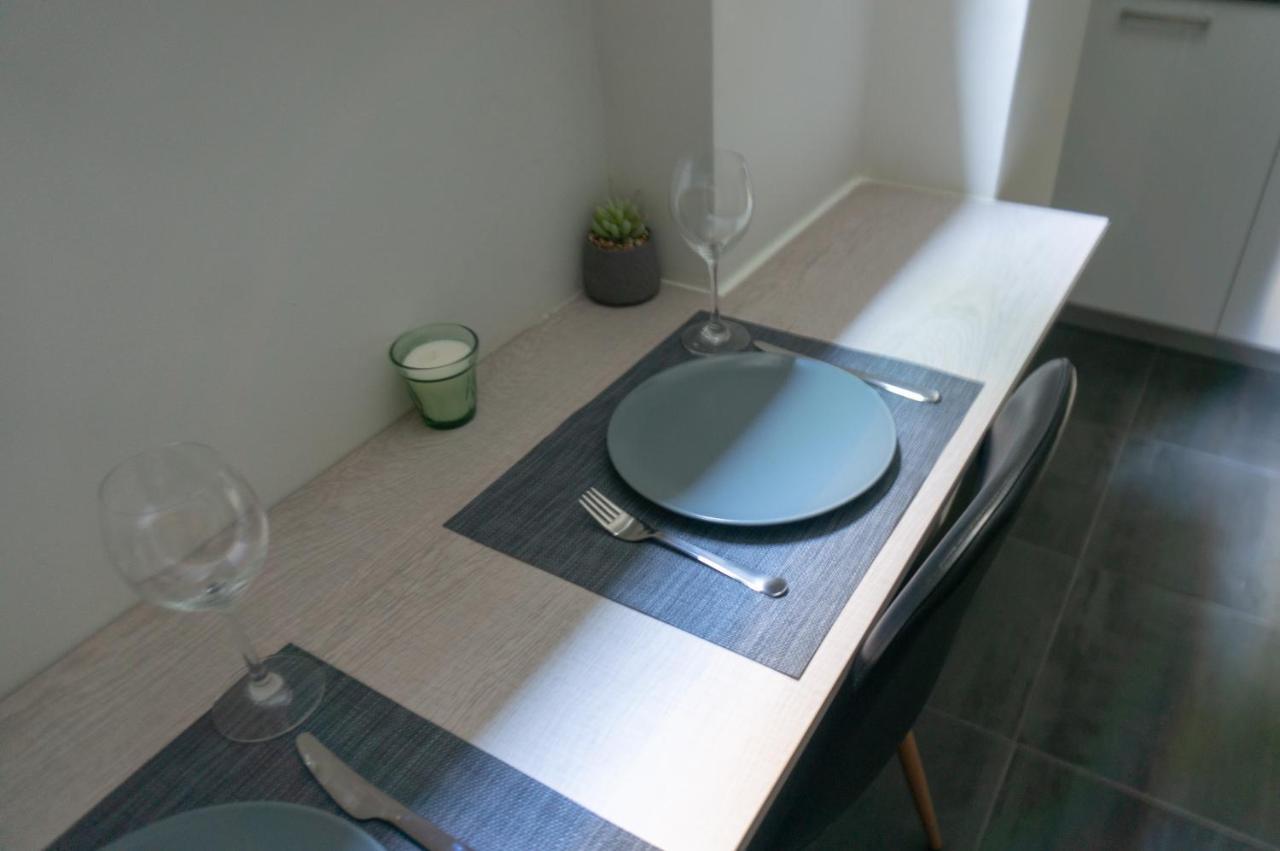 Pan's Cave In Plaka Apartment *