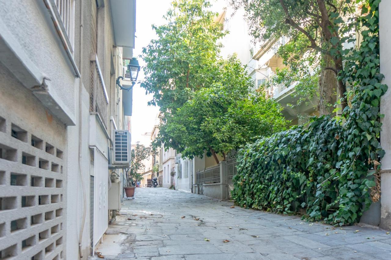 Pan's Cave In Plaka Apartment